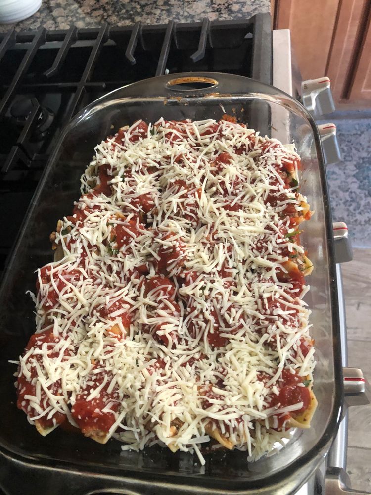 Lasagna Stuffed Shells