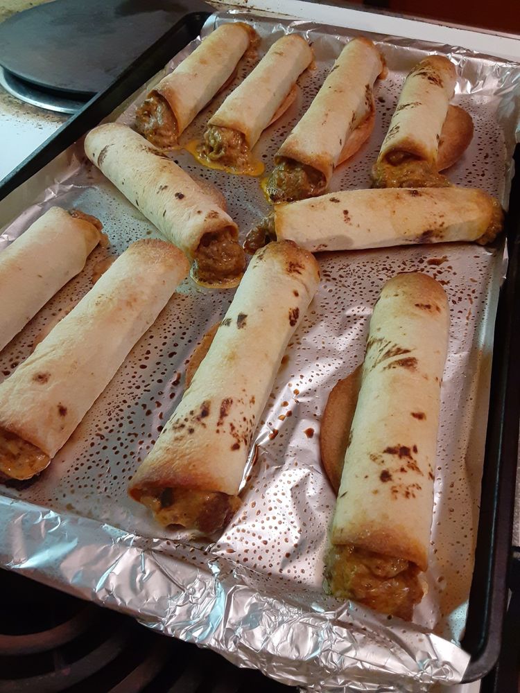 SPICY BAKED TAQUITOS