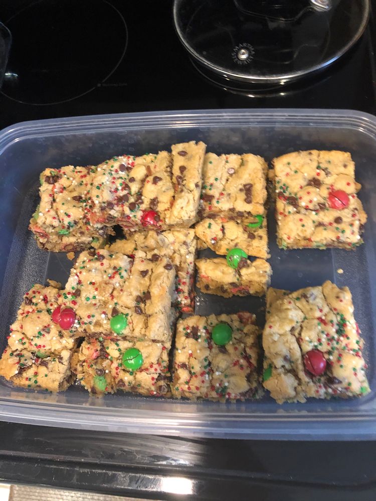 Santa’s Cookie Bars