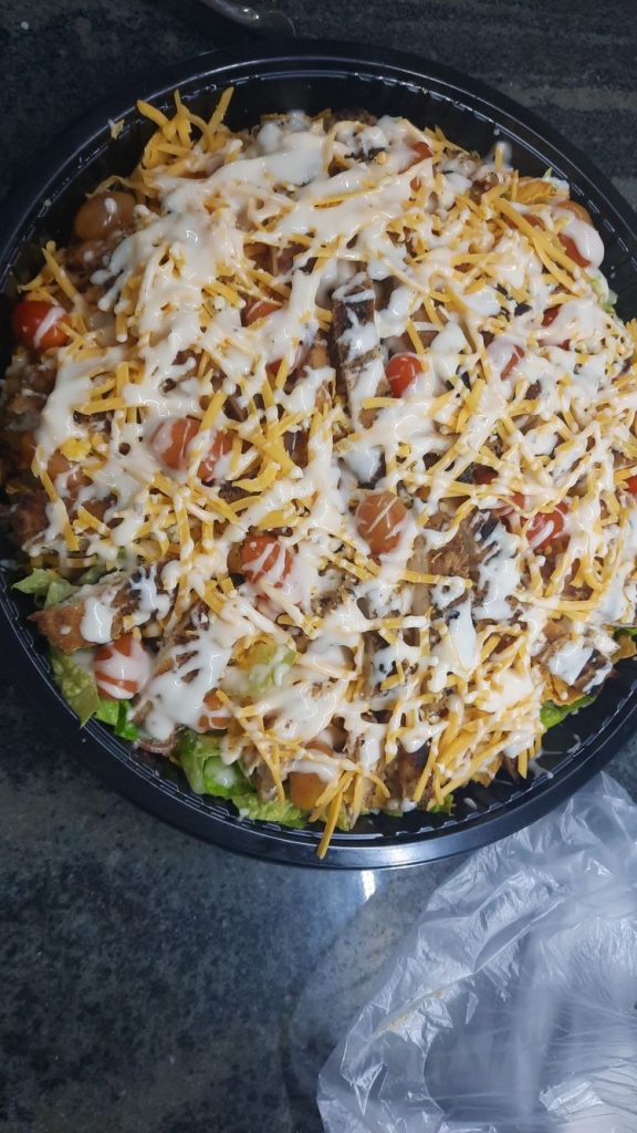 EASY HEALTHY TACO SALAD RECIPE WITH GROUND BEEF