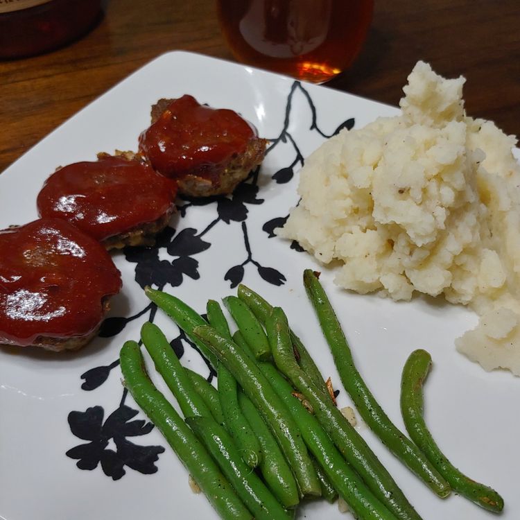 Mini Meatloaf Muffins