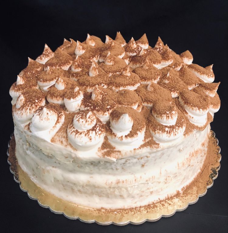 Tiramisu Cake