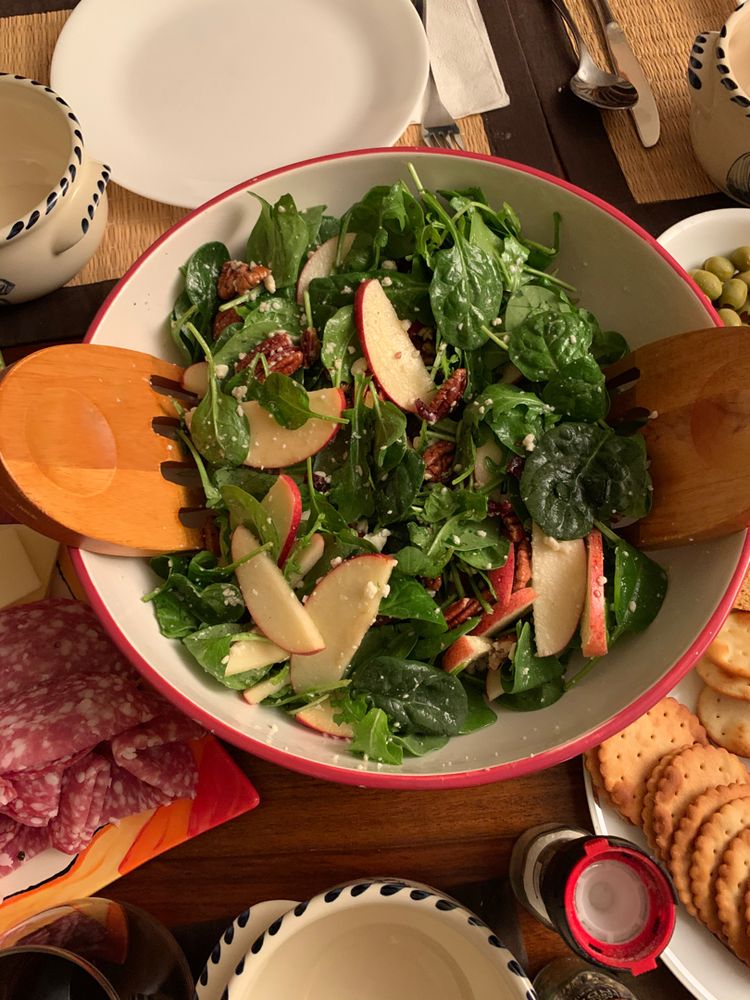 HOLIDAY HONEYCRISP SALAD