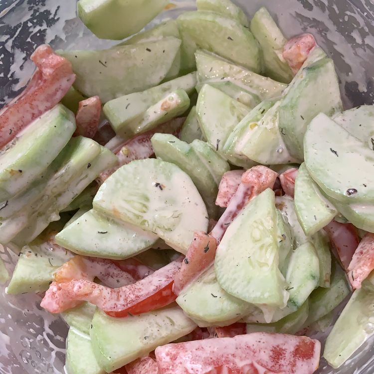 Mom’s Cucumber and Tomato Salad Recipe