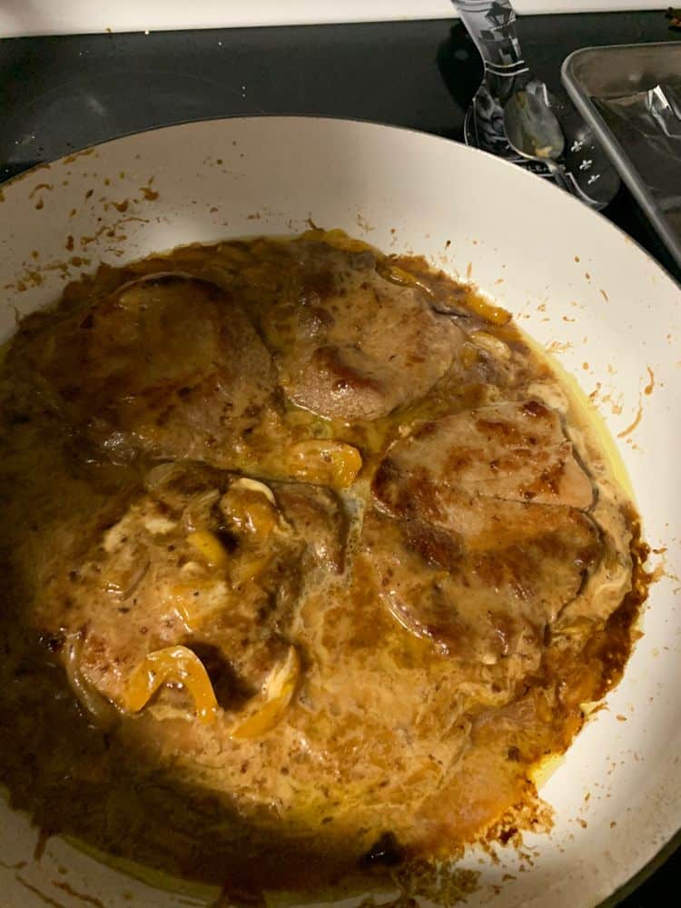 Pork Chops in Sour Cream Gravy