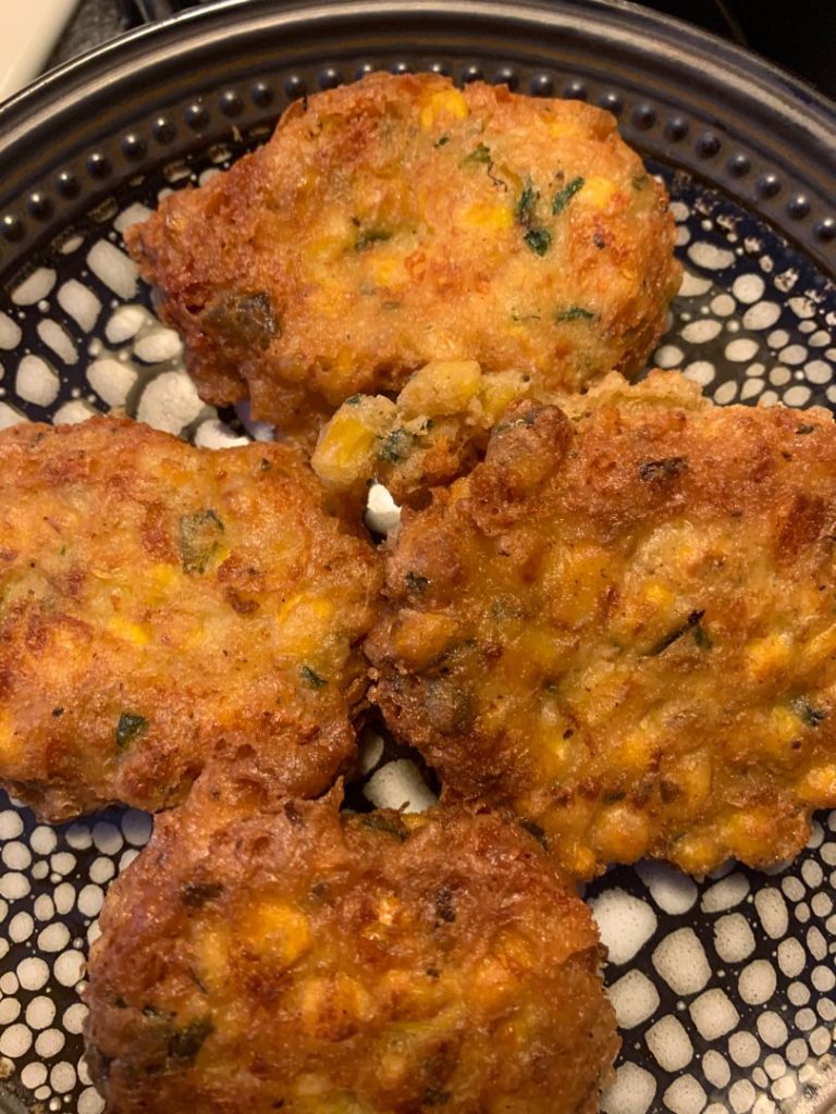 CHEESY CORN FRITTERS