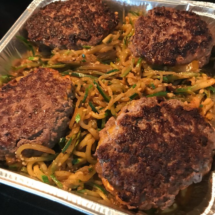 CHEESY GARLIC BURGERS WITH LEMON BUTTER ZUCCHINI NOODLES