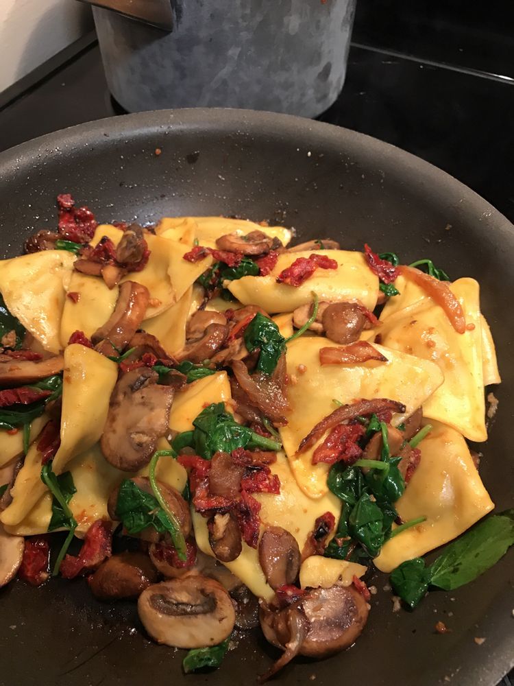 Mushroom Ravioli with Spinach