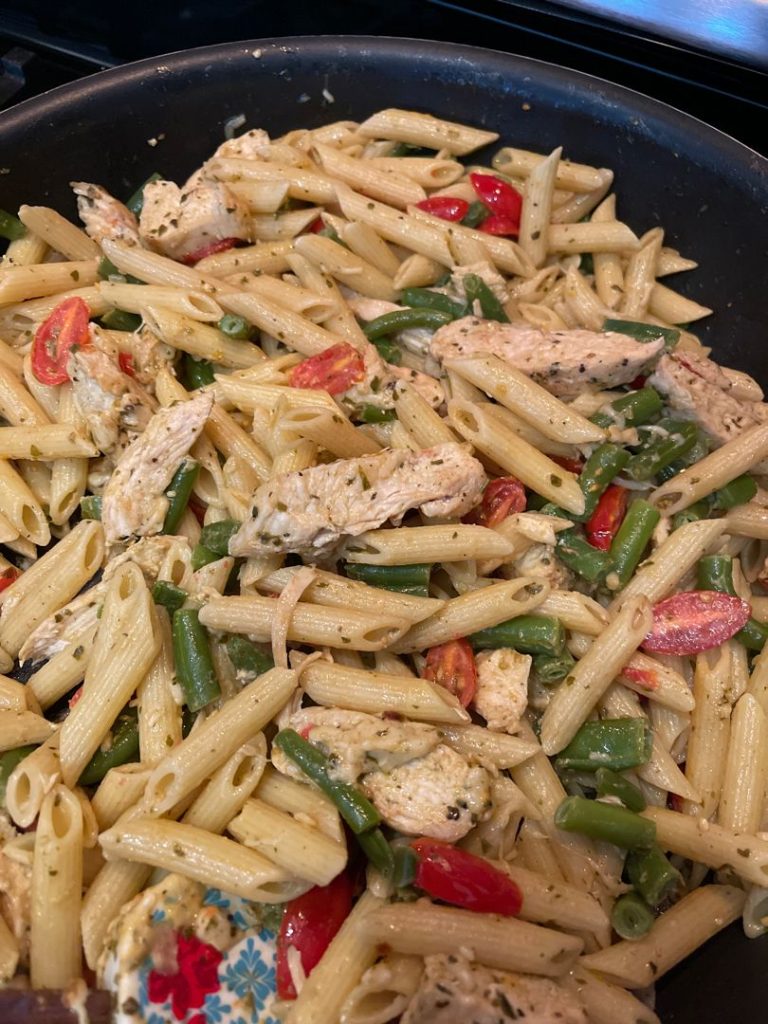 30 Minute Pesto Penne with Chicken and Cherry Tomatoes