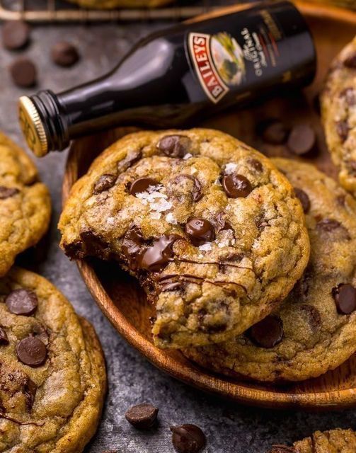 Baileys Irish Cream Chocolate Chip Cookies