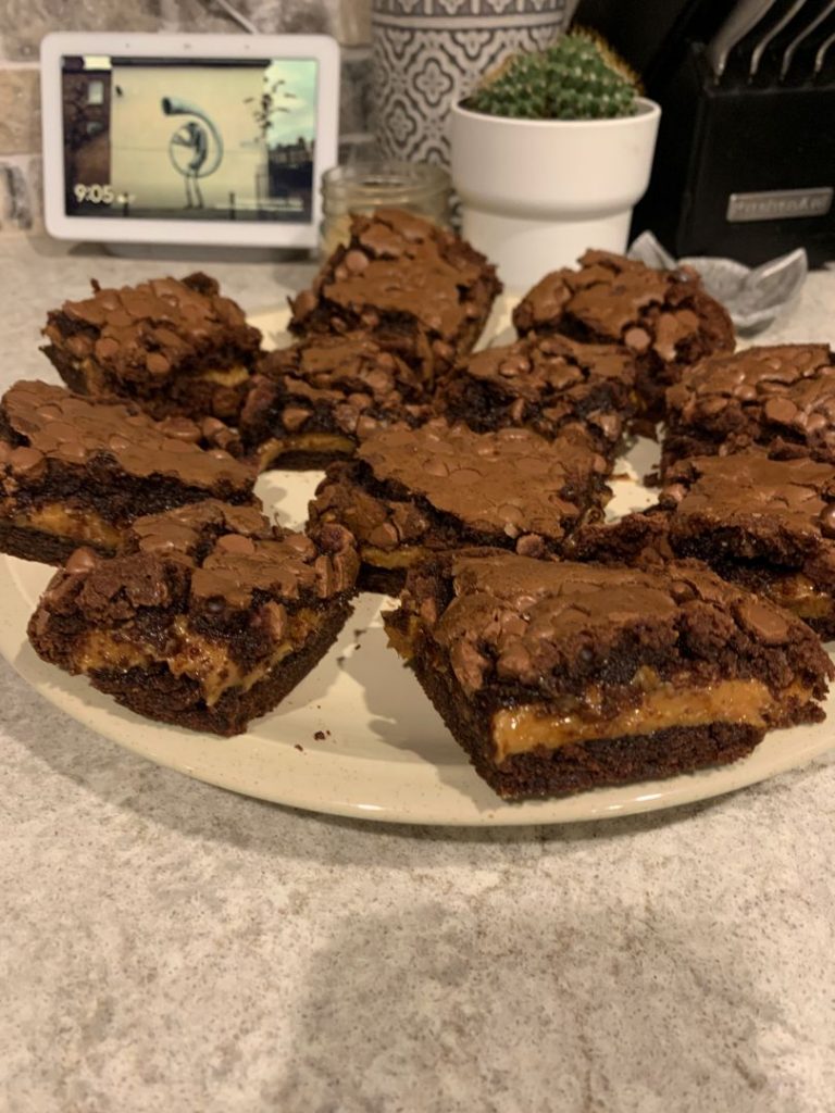 CHOCOLATE CARAMEL BROWNIES