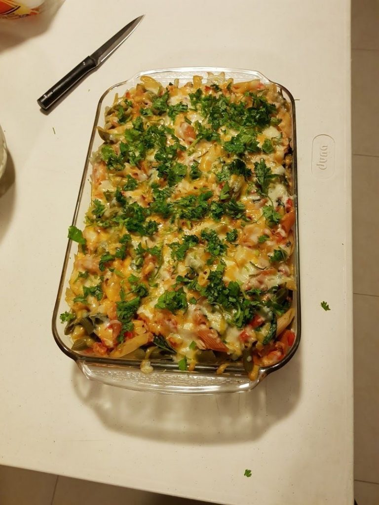 Cheesy Pasta Bake with Chicken and Bacon Recipe