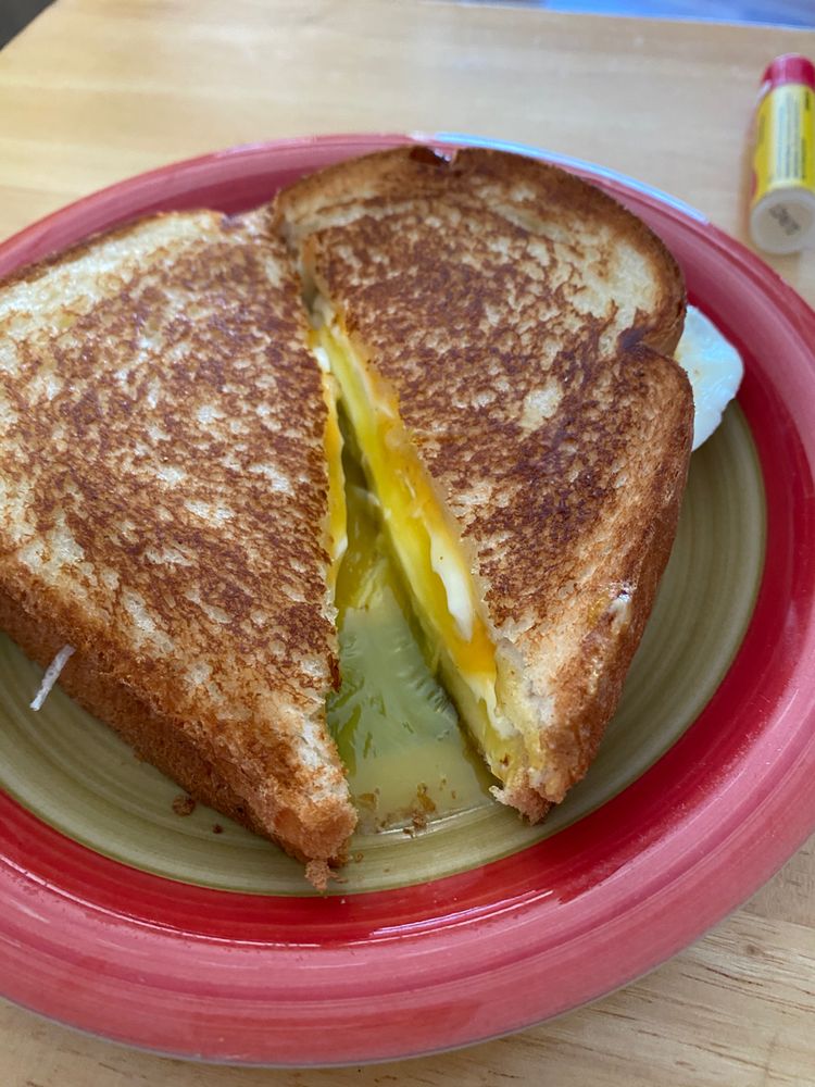 Fried Egg Grilled Cheese Sandwich