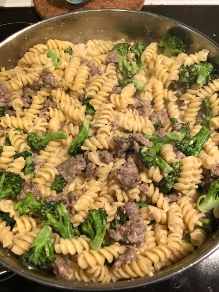 One-Pot Sausage Broccoli Pasta