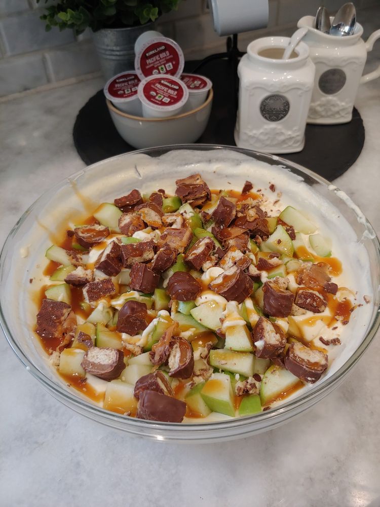TWIX CARAMEL APPLE SALAD
