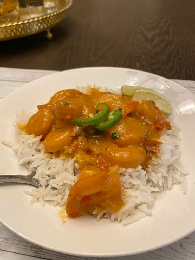 EASY THAI COCONUT SHRIMP CURRY