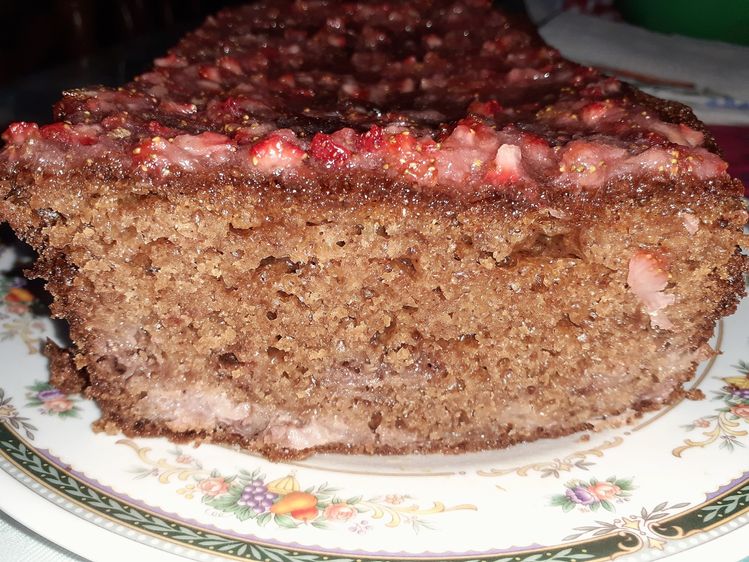 Strawberry Pound Cake
