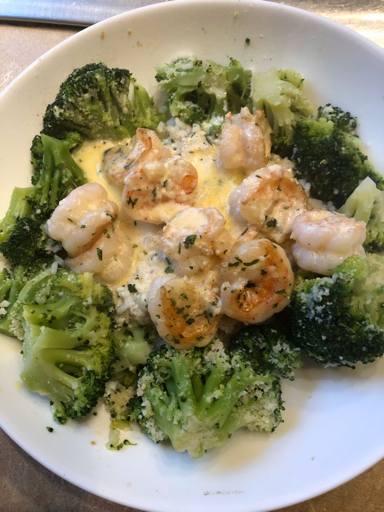 CREAMY GARLIC SHRIMP