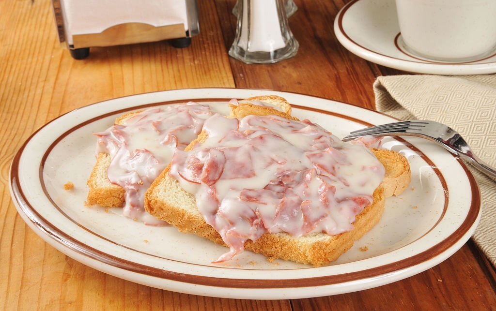 Creamed Chipped Beef On Toast Is a Forgotten Classic