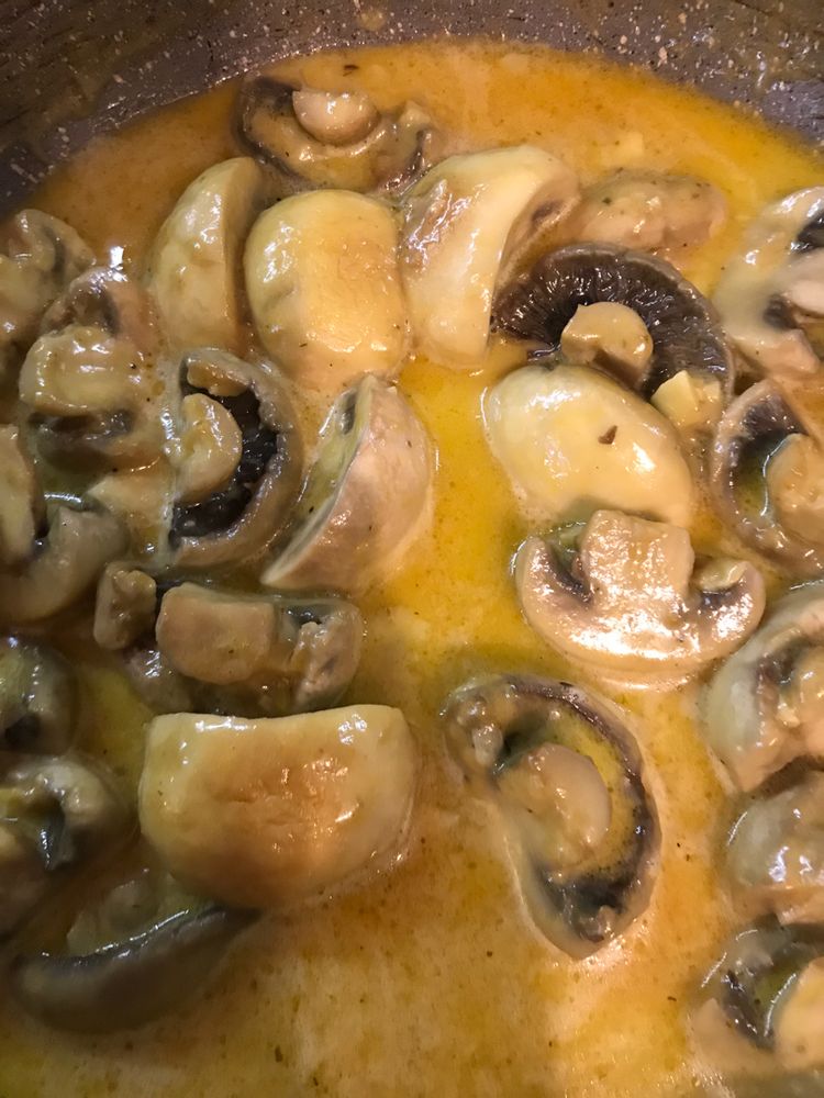 Creamy Garlic Mushrooms