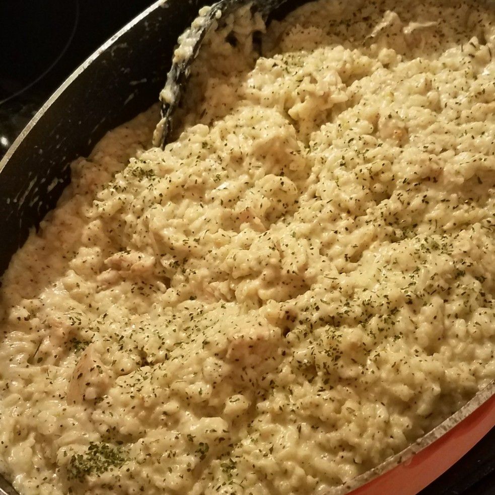 One-Pot Garlic Parmesan Chicken and Rice – A Quick, Easy Dinner