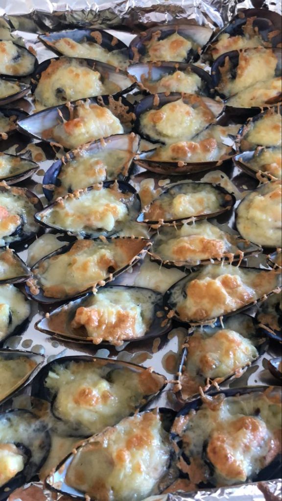 Stuffed Baked Mussels (Baked Tahong)