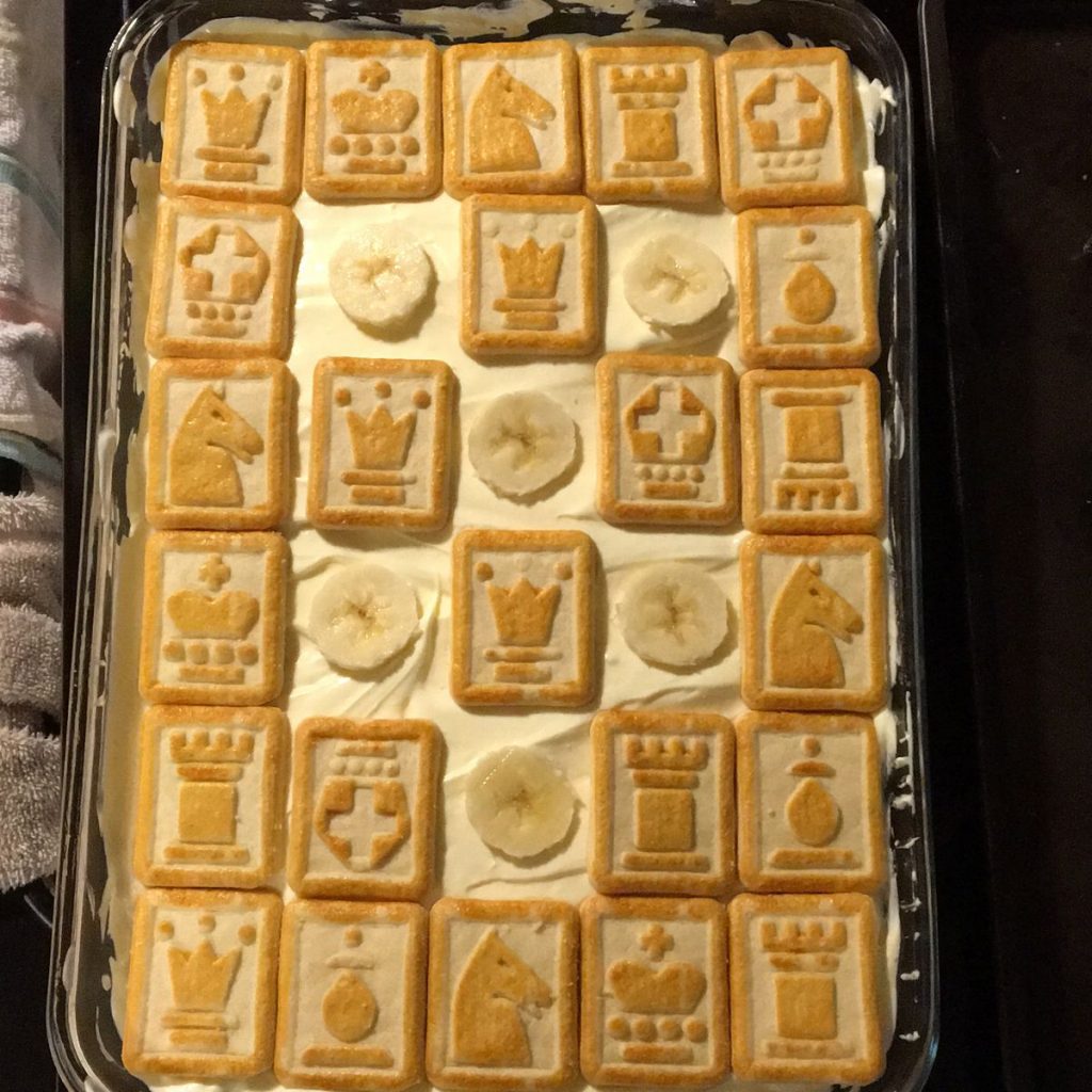 Paula Deen’s Not Yo’ Mama’s Banana Pudding