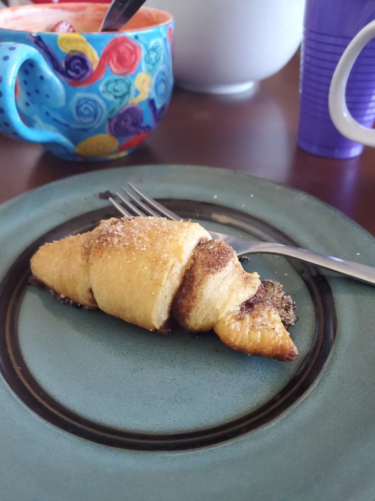 Cinnamon Roll Crescents