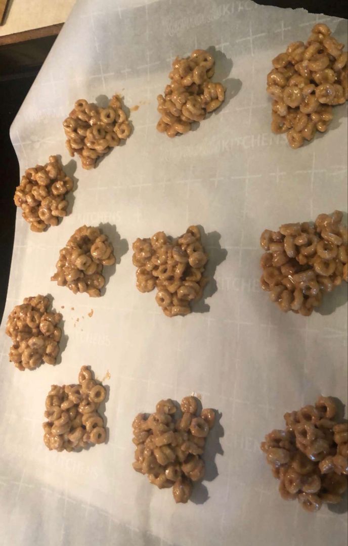 Peanut butter honey nut cereal clusters