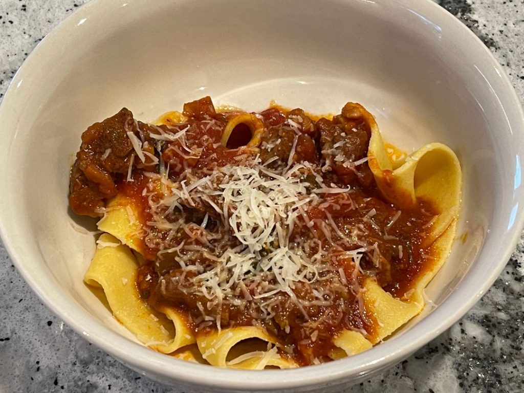 Slow Cooker Beef Ragu Recipe-Delicious Italian Comfort Food