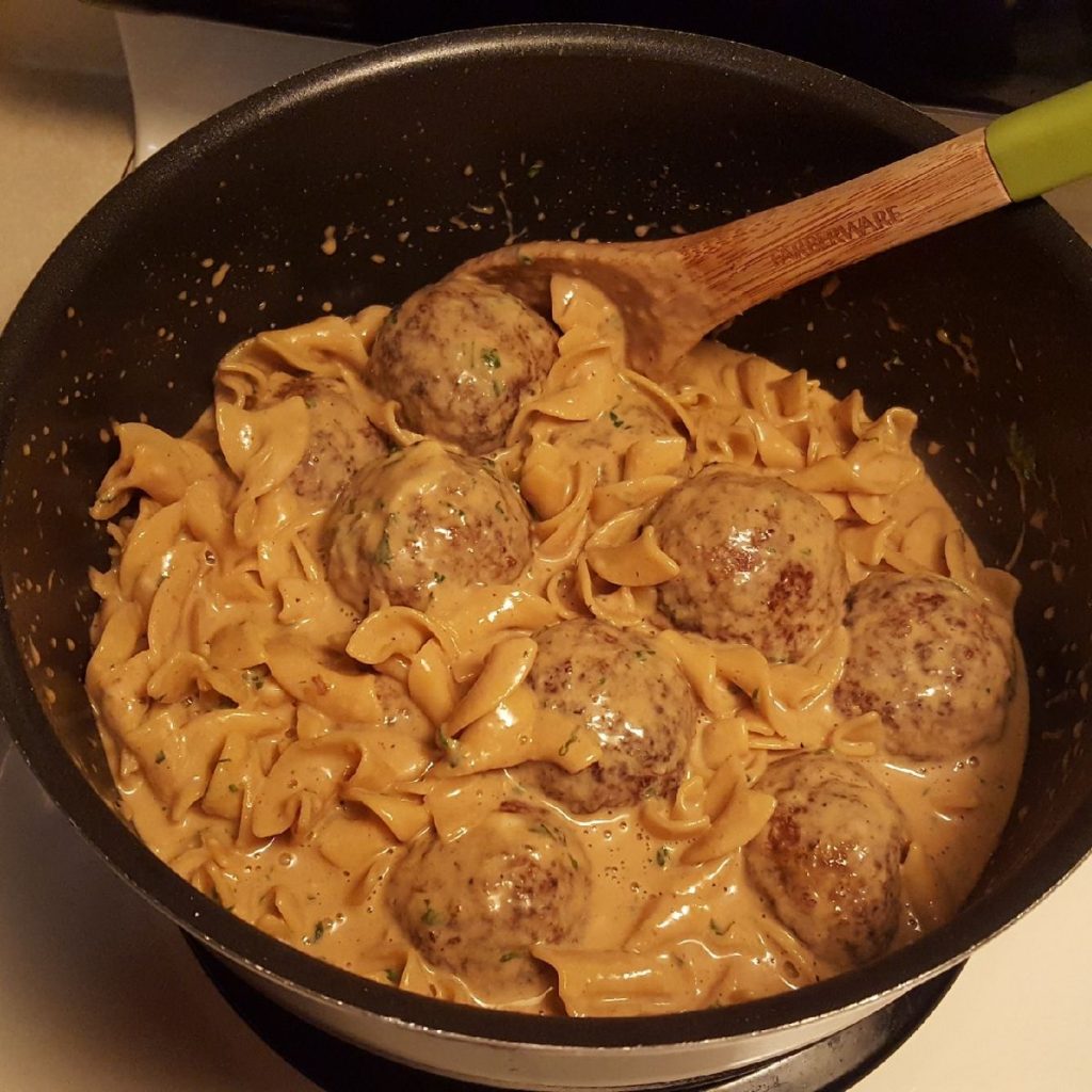 SWEDISH MEATBALL PASTA