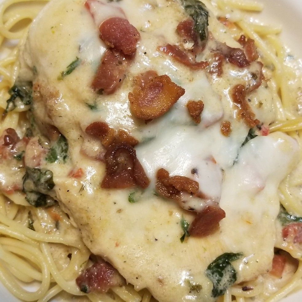 How To Make The Best Bacon And Cheese Smothered Garlic Chicken