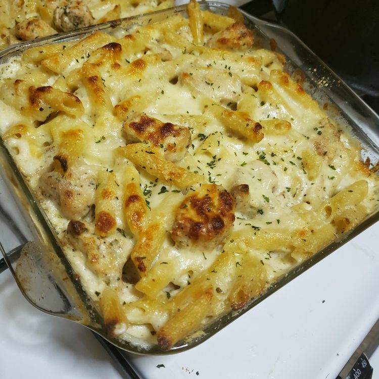 Chicken Alfredo Bake