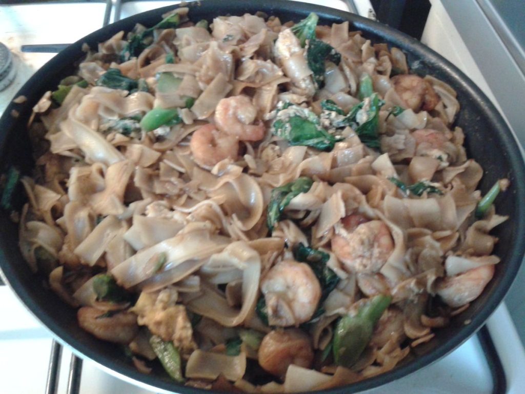 Pad See Ew – Thai Stir Fried Noodles